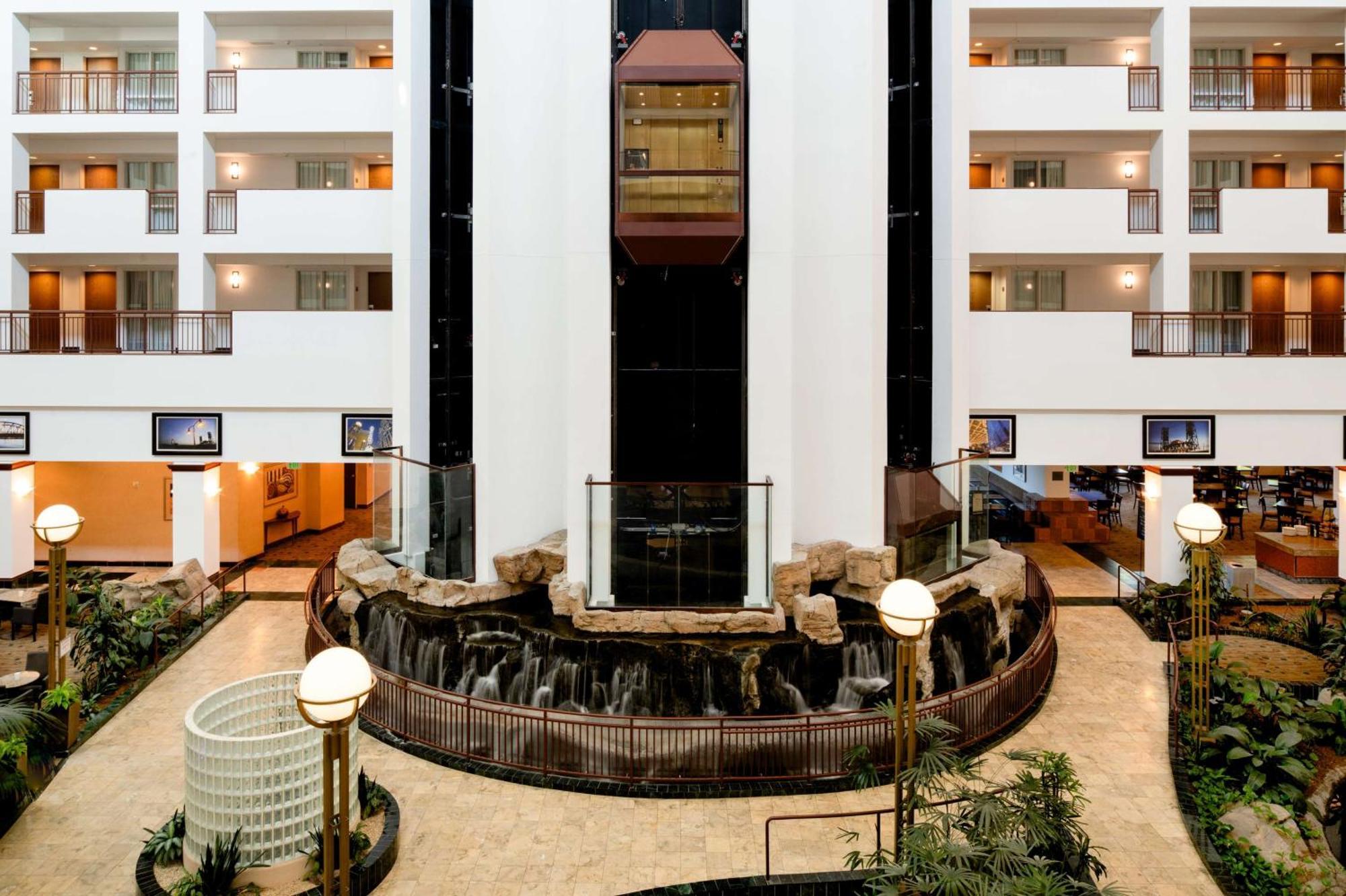 Embassy Suites By Hilton Portland Airport Eksteriør billede